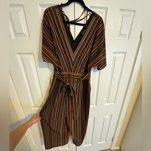 City Chic - Vneck Striped Shortsleeve Jumpsuit